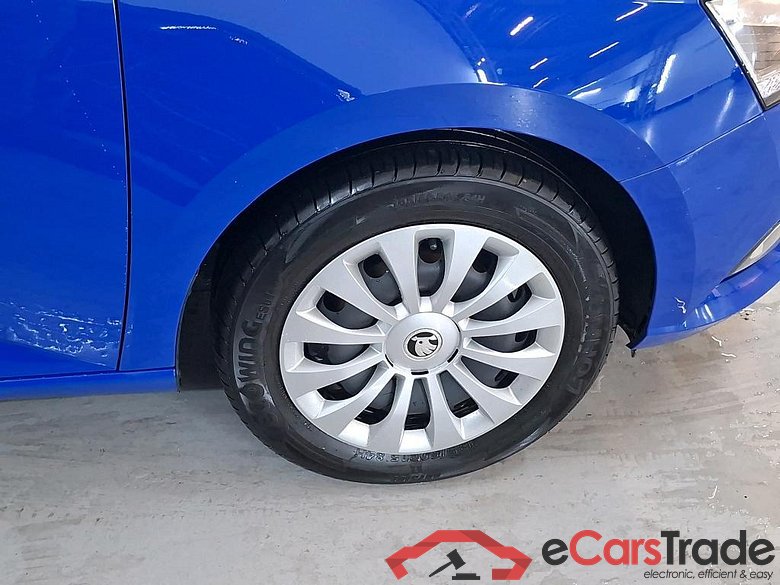 SKODA Fabia Combi 70 kW #6