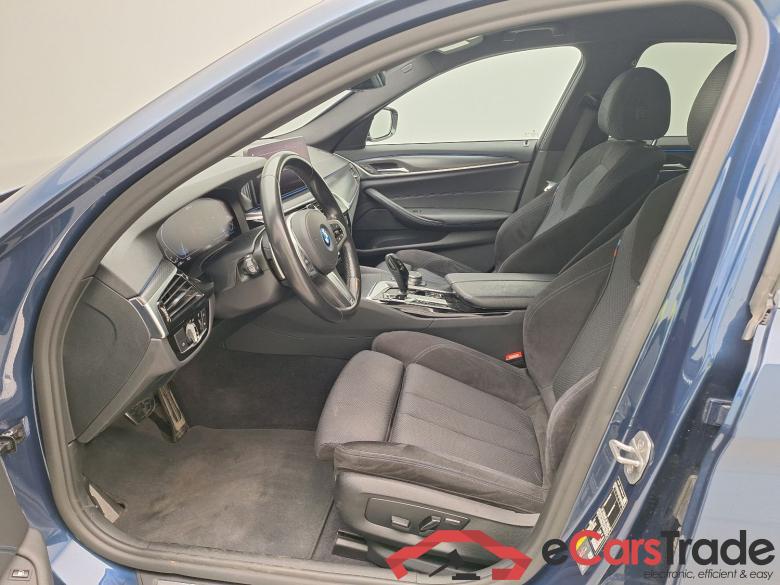 BMW, 5-serie FL'20 PHEV, BMW 5 Reeks Berline 530e 215kW 4d #3