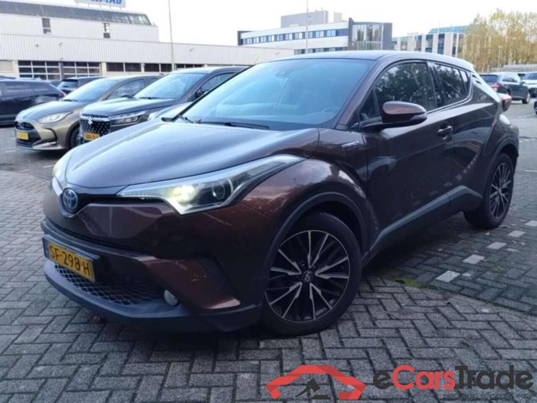 TOYOTA C-HR 1.8 Hybrid Executive #1