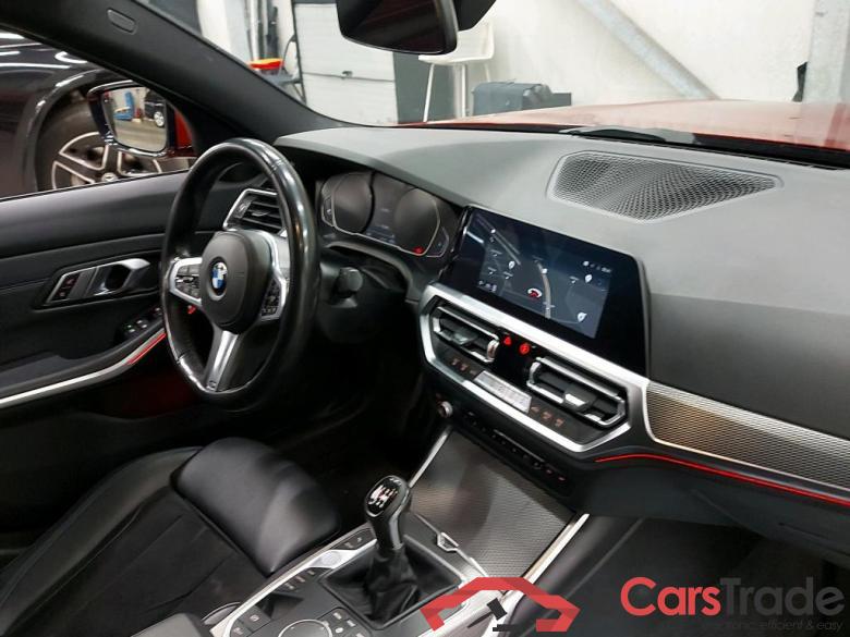 BMW - BMW 3 BERLINE 318d 136PK M Sport Business Edition With Sport Seats & PDC Front & Rear & Electric Sliding Roof #3