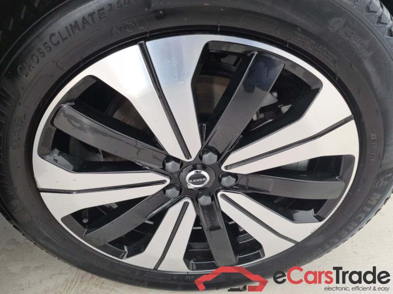 VOLVO XC40 RECHARGE CORE #5