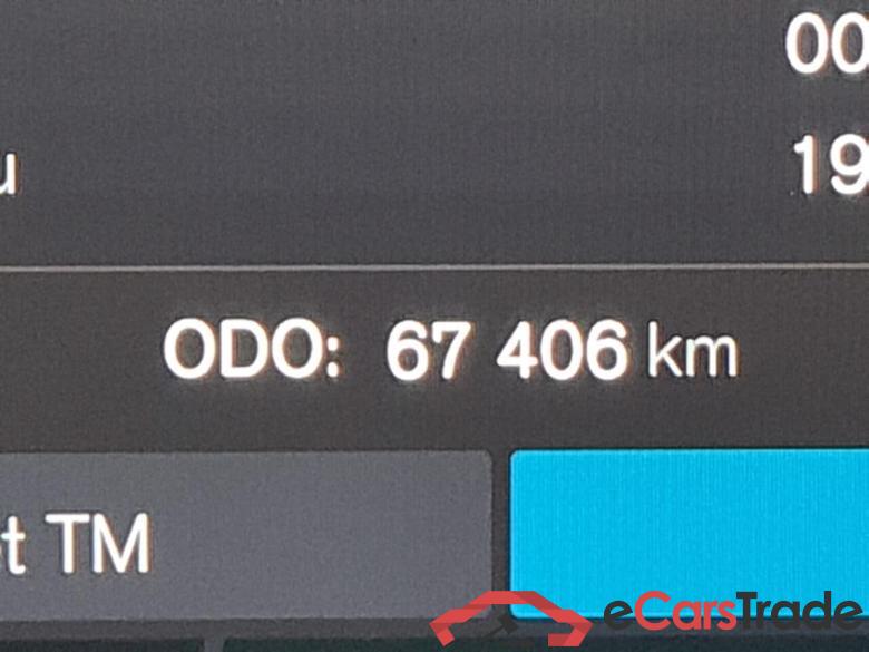 VOLVO XC40 RECHARGE CORE #6