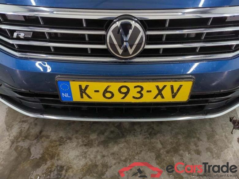 VOLKSWAGEN Passat Variant 1.5 TSI R-Line Bns+ #4