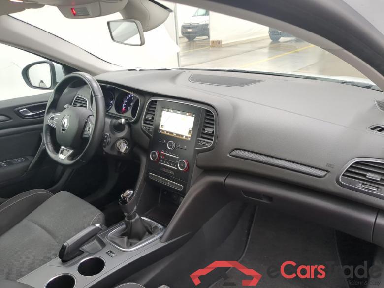 Megane IV Berline 5pt. Société Air Nav 1.5 dCi 90CV BVM6 E6 #5