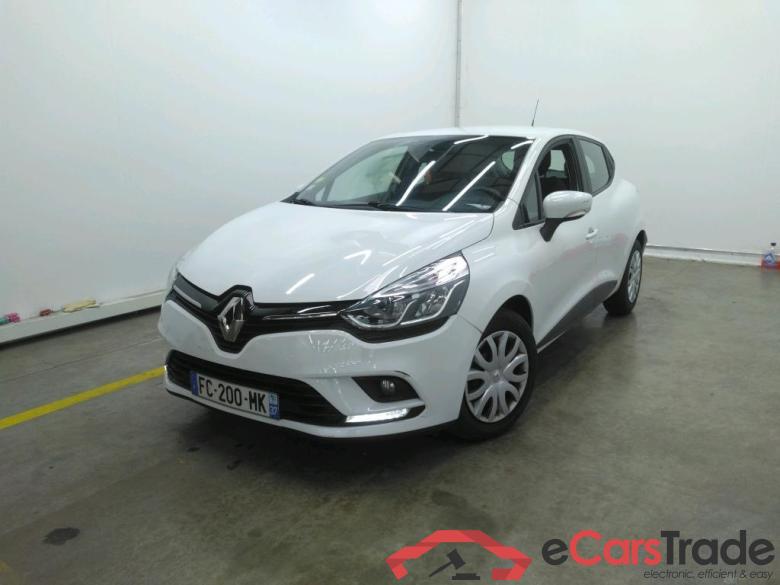 RENAULT Clio Société / 2016 / 5P / Berline &Air Medianav dCi 75 - 18 #1