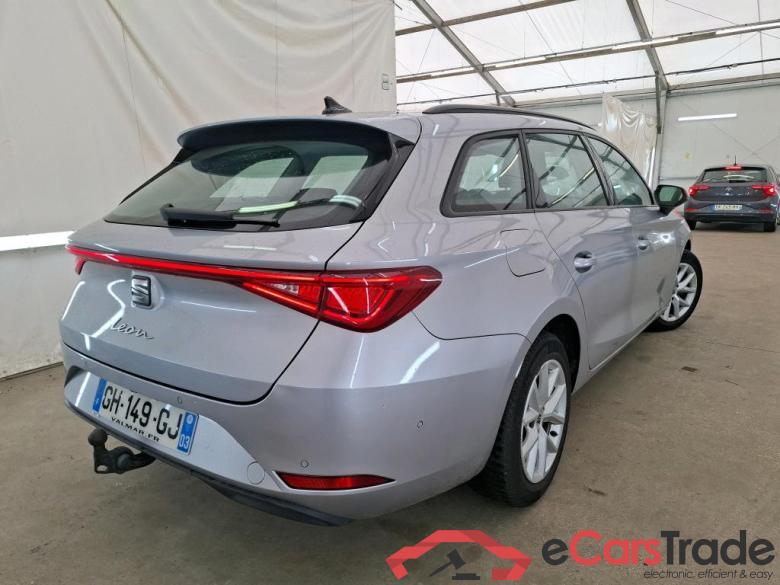 SEAT Leon Sportstourer / 2020 / 5P / Break 1.0 eTSI 110 DSG S&S Style Business #3