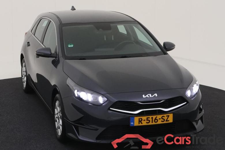 KIA CEE D 88 kW #4