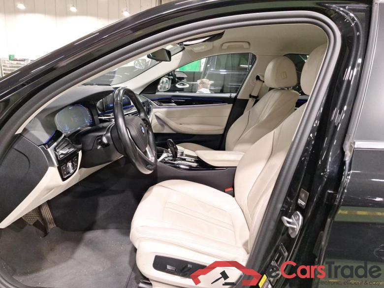 BMW 5 - 2017 530eA PHEV Performance OPF #5