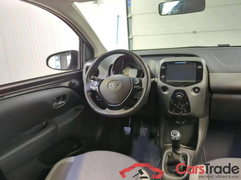 TOYOTA Aygo 1.0 VVT-i x-play #3