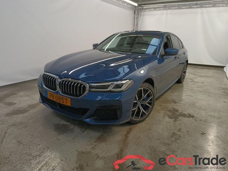 BMW 5 - 2020 545eXAS 286 PHEV 4d #1