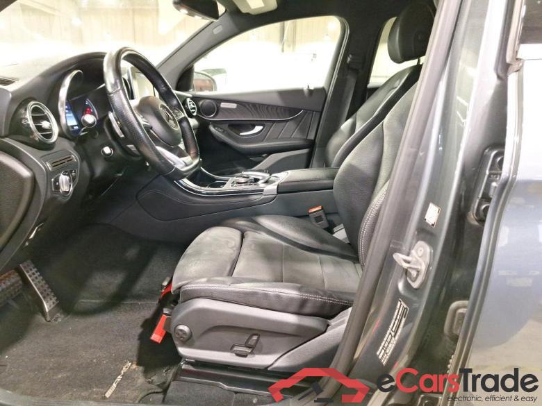 Mercedes GLC 200d Coupe AMG 4Matic Aut. LED-Multibeam Navi 1/2 Sport-Leather-Alcantara Klima PDC ... #5