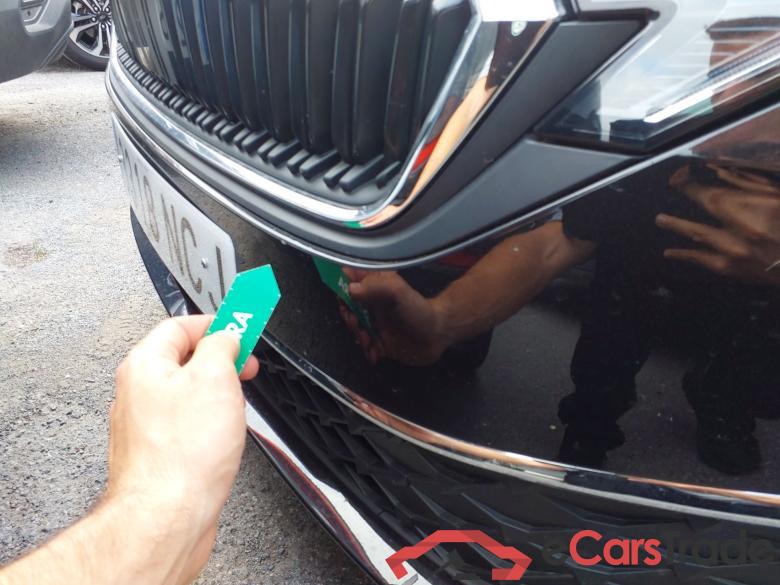 SKODA Octavia 2.0 TDI 110 kW (150CV) DSG 7 vel Automático Combi Design (Pano) #6