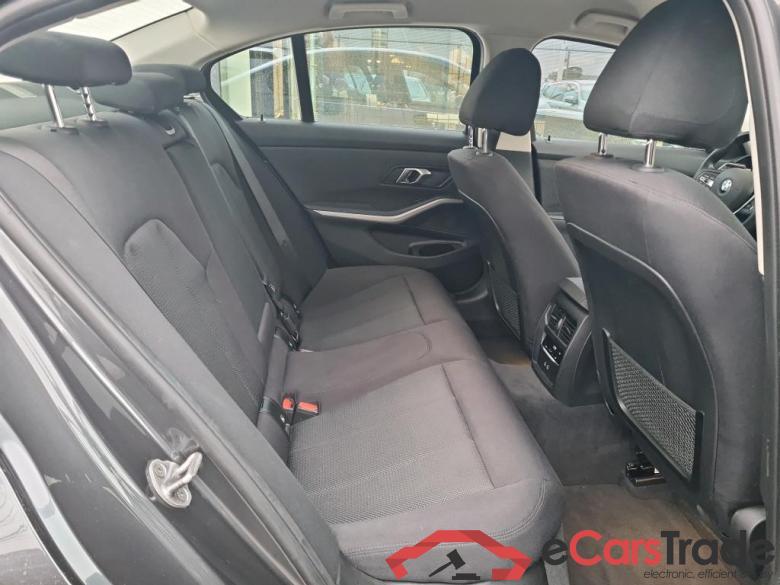 BMW 3 - 2019 318iA OPF #6