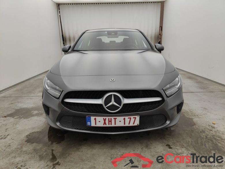 Mercedes-Benz A-Klasse Limousine A 180 d DCT Business Solution 4d #5