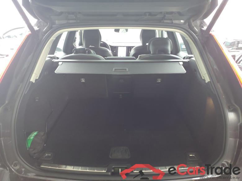 VOLVO XC60 2.0 T6 253+145cv PLUS #2