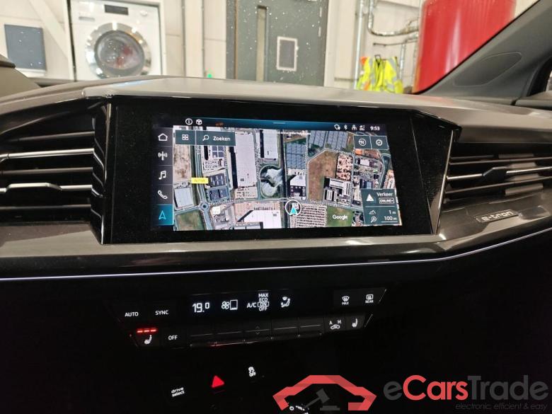 AUDI Q4 e-tron 150 kW #2