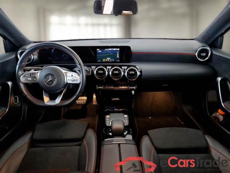 MERCEDES-BENZ CLASSE A / 2018 / 5P / BERLINA A 250 E EQ-POWER AUTOMATIC PREMIUM #3