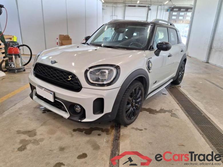 MINI COUNTRYMAN / 2020 / 5P / BERLINA COOPER S E ALL4 BUSINESS AUTOM. #1