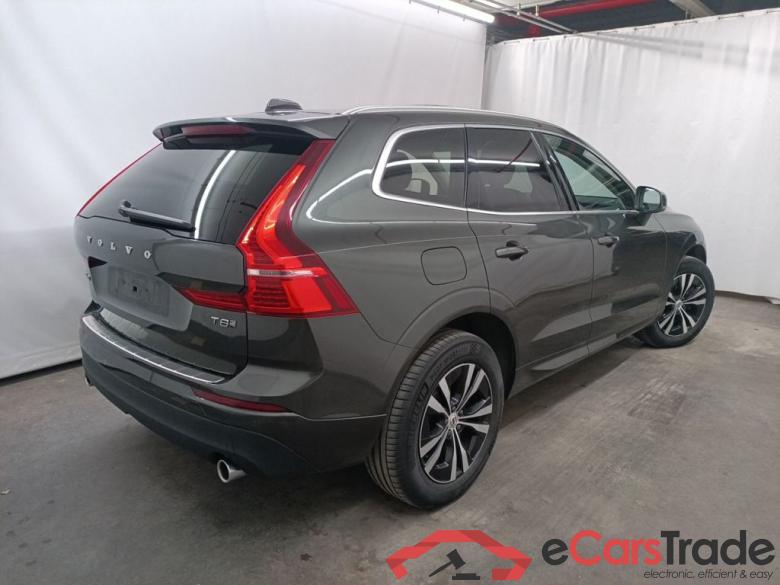 Volvo XC60 T8 e4x4 Geartronic Momentum Pro 5d #2