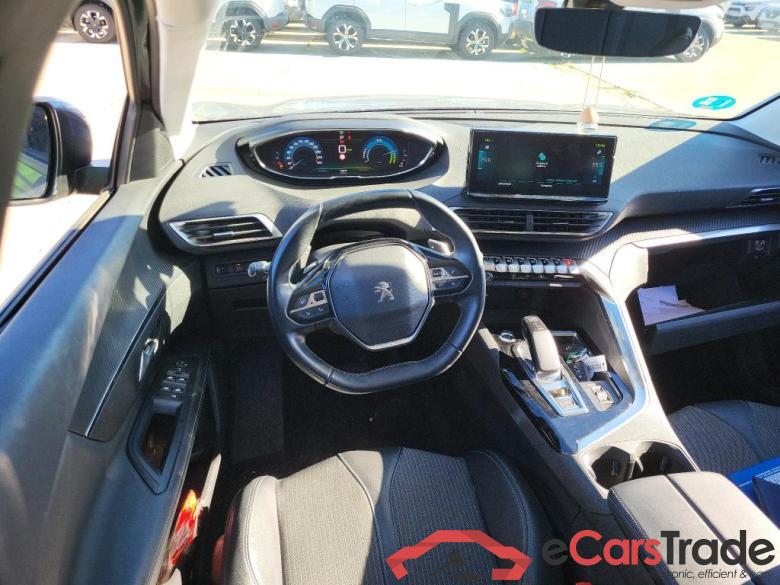 PEUGEOT 3008 Hybrid / 2020 / 5P / todoterreno 225 e-EAT8 Allure #3
