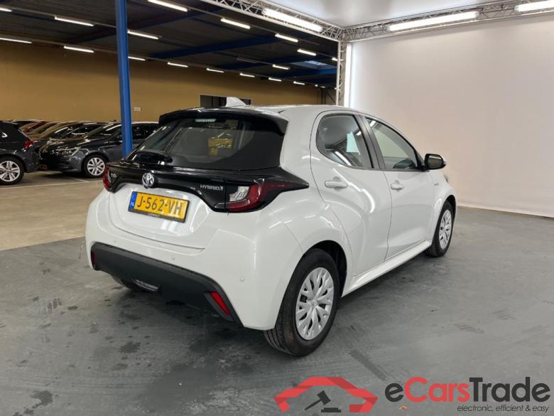 TOYOTA YARIS 1.5vvti hev active 85kW cvt aut #4