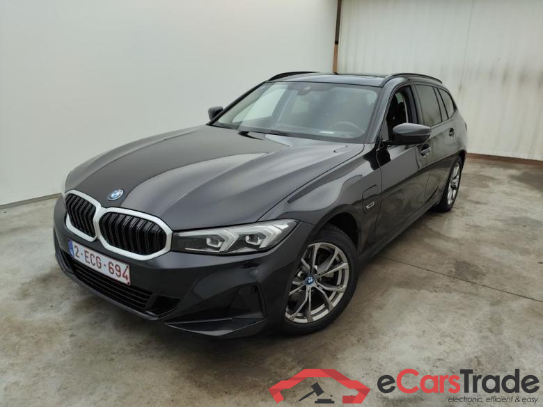 BMW 3 Reeks Touring 320e (150 kW) 5d