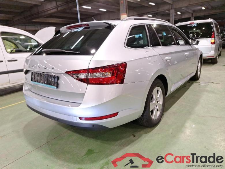 SKODA SUPERB COMBI 1.5 TSI ACT 110KW DSG7 CLEVER #4