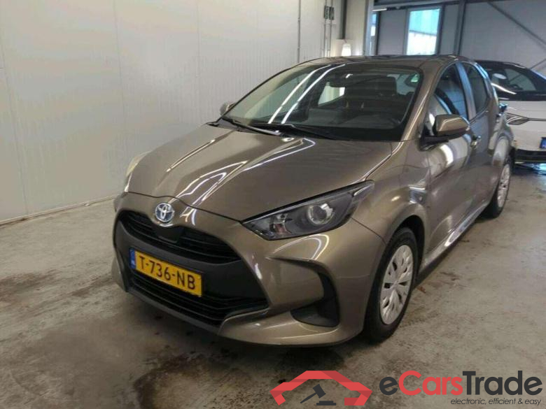 TOYOTA Yaris 1.5 Hyb. Active