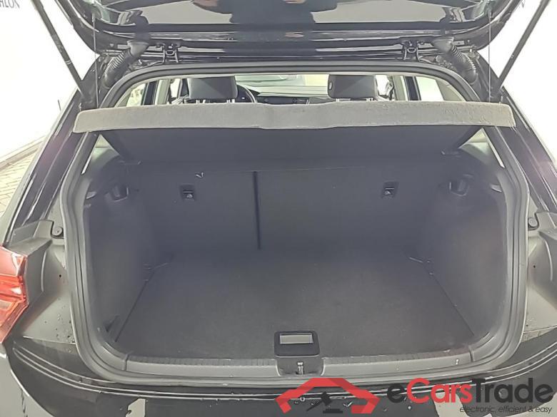 VOLKSWAGEN POLO 1.0 TSI 70kW Life 5D #5
