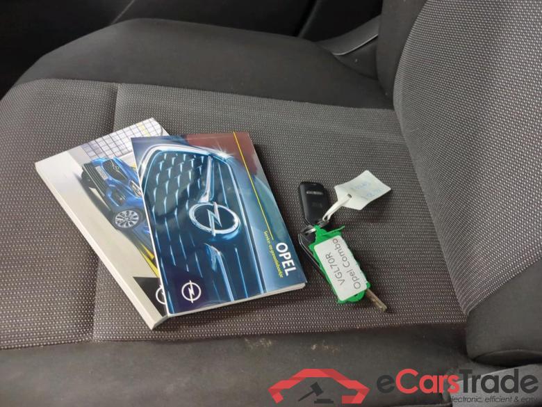 Opel Combo L1H1 1.5D 75kW S/S Edition 4d #4