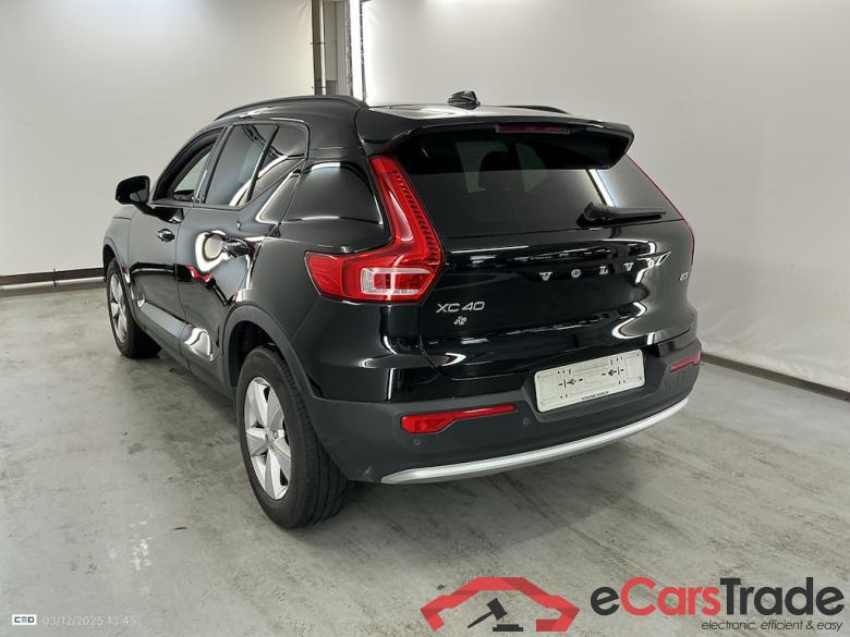 VOLVO XC40 2.0 B3 MHEV ESSENTIAL DCT #3