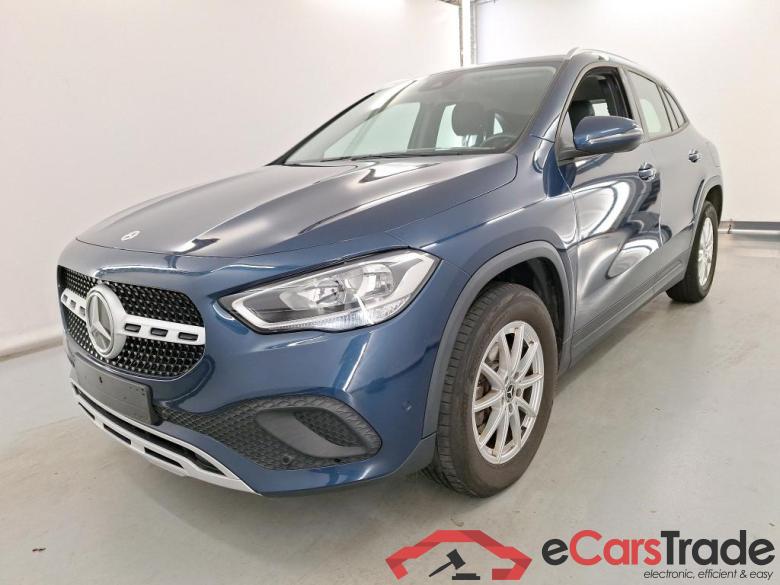 MERCEDES-BENZ GLA 2.0 GLA 180 D DCT BUSINESS SOLUTION ESS #1