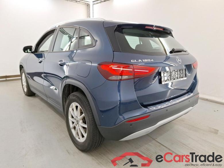 MERCEDES-BENZ GLA 2.0 GLA 180 D DCT BUSINESS SOLUTION ESS #3