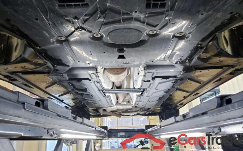 Mercedes-Benz GLB (BM 247)(07.2019->) DE - SUV5 GLB 180 EU6d, Progressive (EURO 6d), 2020 - 2023 #5