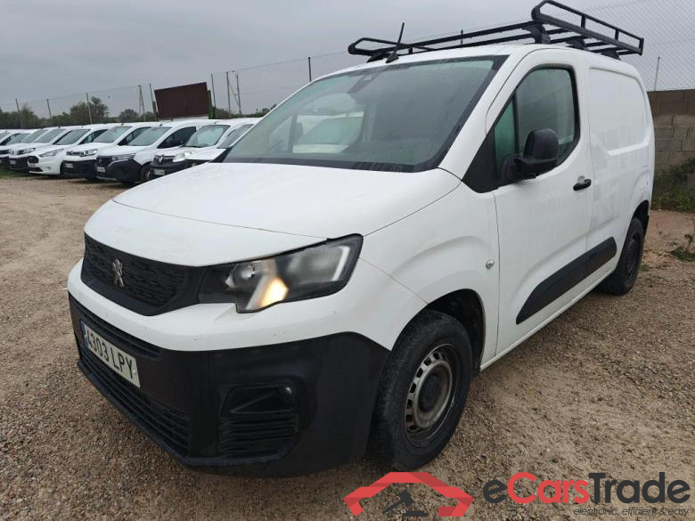 PEUGEOT Partner / 2018 / 4P / furgón derivado de turismo Premium Standard 600kg BlueHDi 73kW (AC)