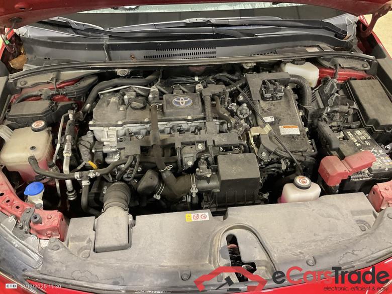 TOYOTA COROLLA TOURING SPORTS 1.8 HYBRID DYNAMIC E-CVT #6