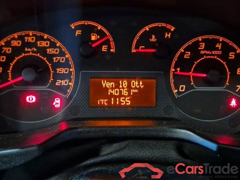 FIAT FIORINO / 2016 / 4P / VETT. FURGONATA 1.3 MULTIJET 95 CV E6 SX #4