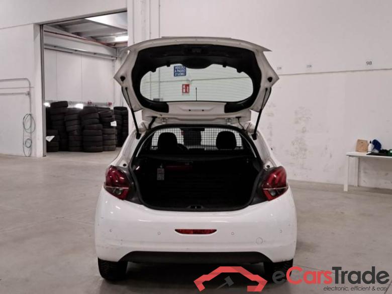 PEUGEOT 208 / 2015 / 5P / BERLINA VAN ACTIVE BLUEHDI 100CV #5
