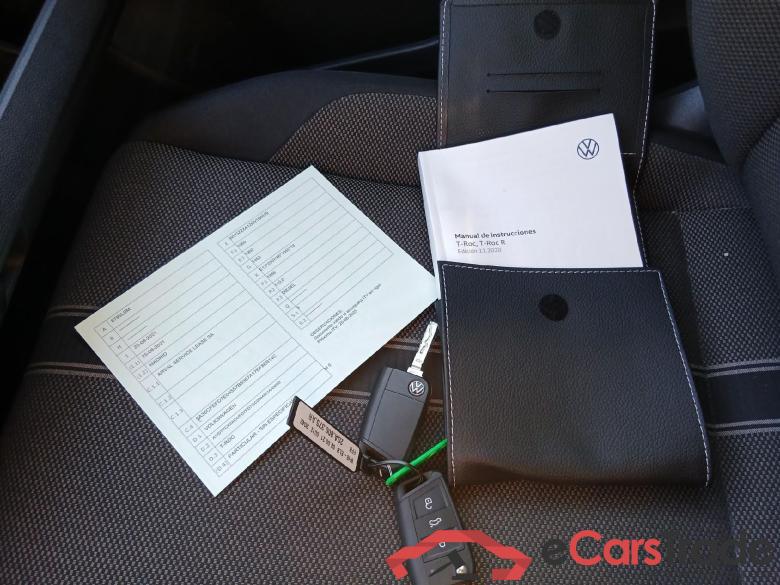 VOLKSWAGEN T-Roc / 2017 / 5P / todoterreno Advance 2.0 TDI 110kW (150CV) DSG (AC2) #5