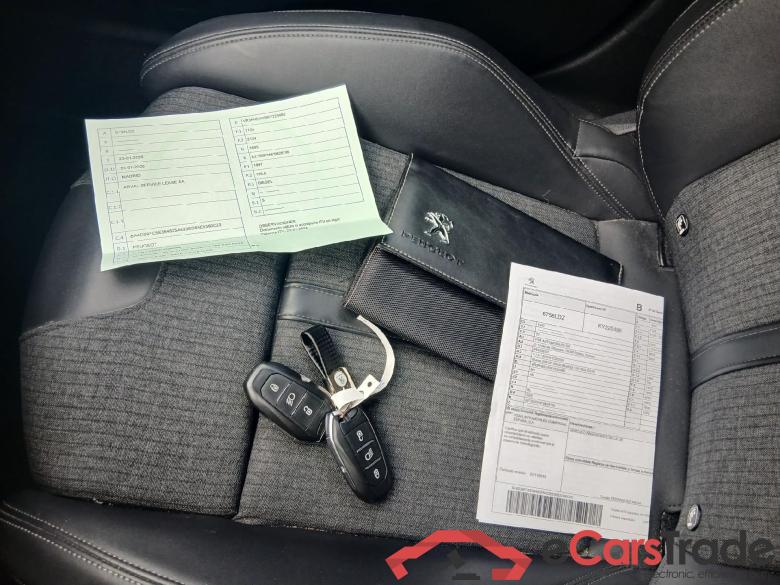 PEUGEOT 508 / 2018 / 5P / berlina con portón 5P Allure BlueHDi 120kW (160) S&S EAT8 #5