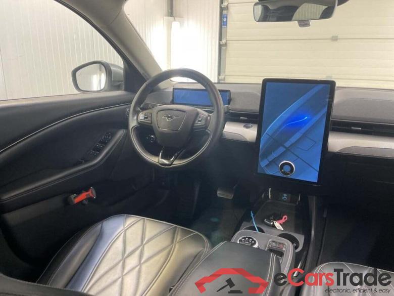 FORD Mustang Mach-E RWD 75 kWh #3