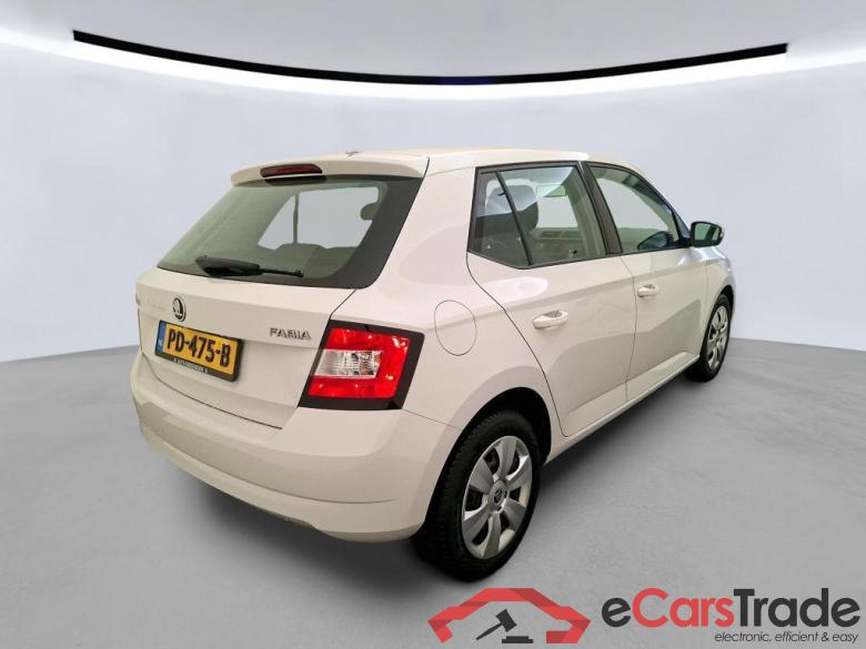SKODA FABIA 66 kW #4