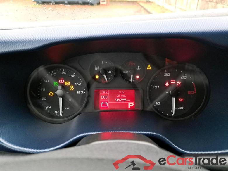 IVECO Daily VU 4p Fourgon 35S14GA8 V/P11 H2 3520 #6