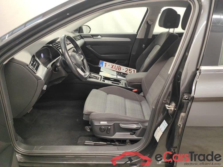 Volkswagen Passat 1.5 TSI Style Business DSG 4d #3