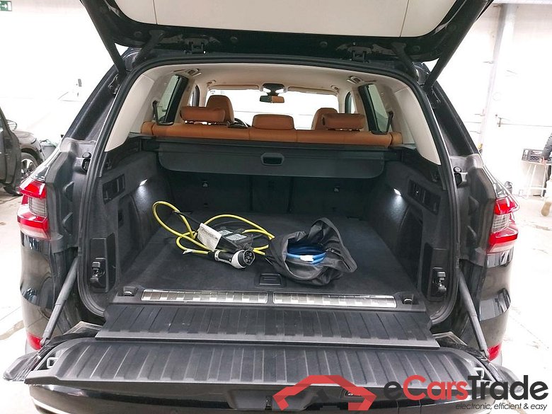 BMW X5 xDrive45e Plug-In Hybrid Aut. LED-Xenon LC-Pro ACC Ambient Navi-Pro Sport-Leather KeylessGo Camera Klima PDC ... #6