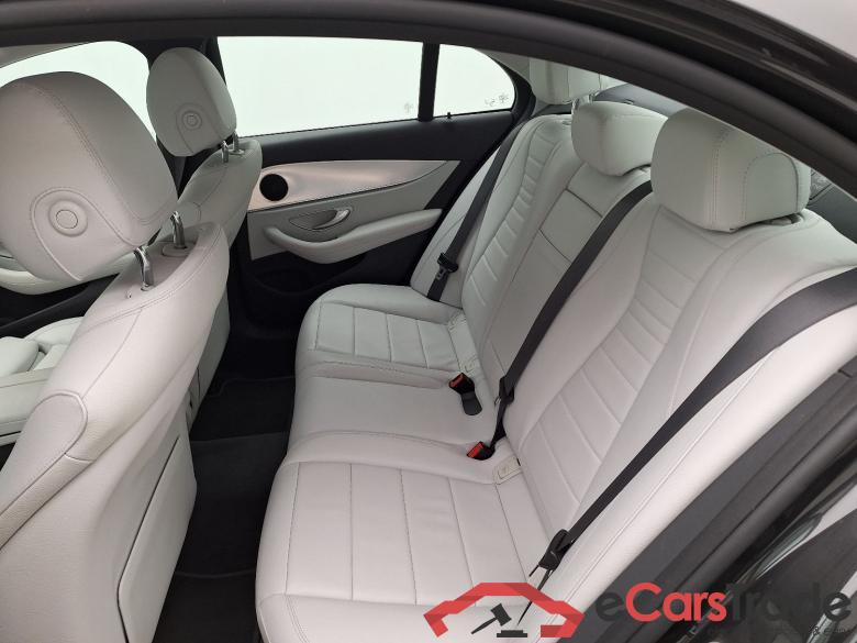 Mercedes, E-Class FL'20 PHEV, Mercedes-Benz E-Klasse Berline E 300 de 4MATIC Bus #4