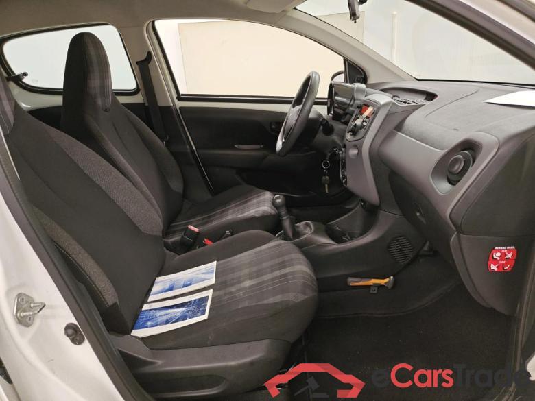 Peugeot 108 Active 1.0 e-VTi 68pk 5d #3