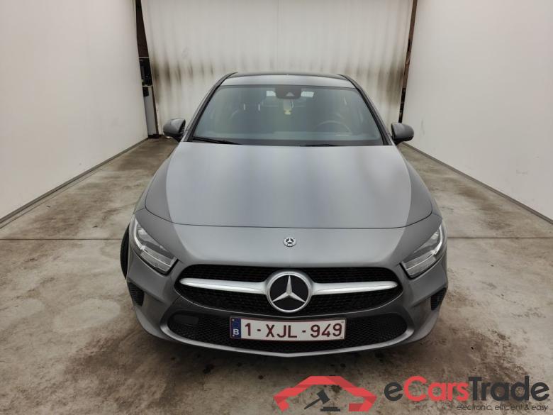 Mercedes-Benz A-Klasse Limousine A 180 d DCT Business Solution 4d #5