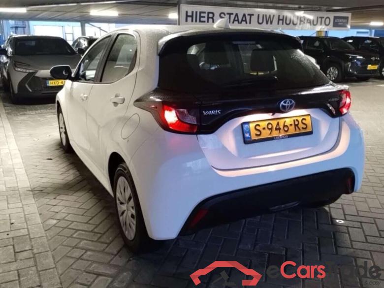TOYOTA YARIS 1.5 Hybrid Active #3