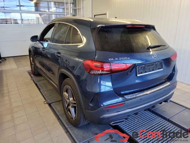 Mercedes-Benz GLA (BM 247)(02.2020->) DE - SUV5 GLA 250 e EU6d, e AMG Line (EURO 6d), 2020 - 2023 #4